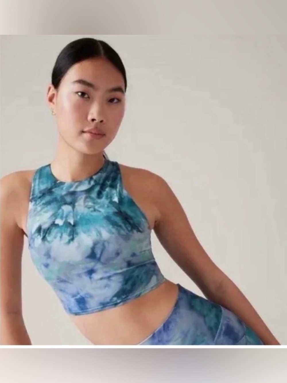 Athleta Conscious Crop Printed Bra D-DD Size Medium